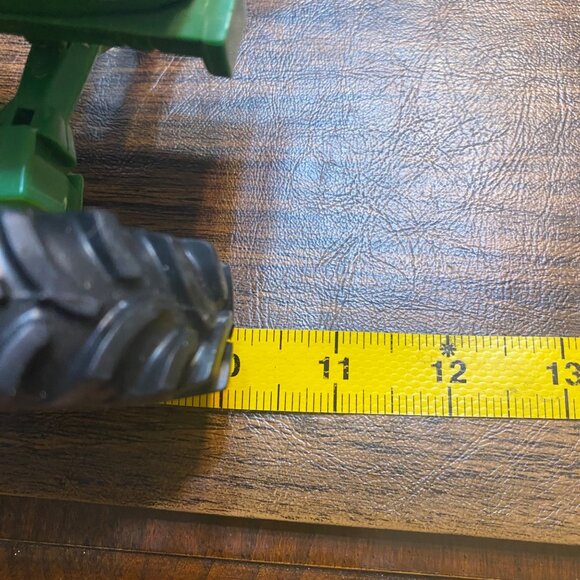 John Deere Ertl Licensed Green Toy Tractor 10”x5.5” Collectible Farm Vehicle - Picture 5 of 9